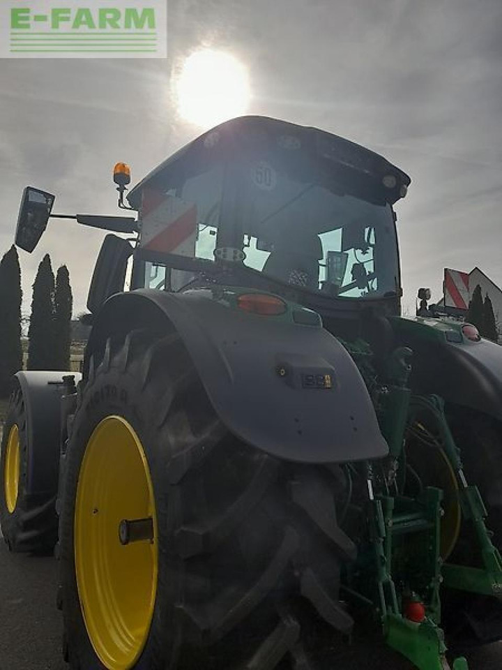John Deere 6r250 / 6r 250 - Трактор: снимка 2 John Deere 6r250 / 6r 250 - Трактор: снимка 2