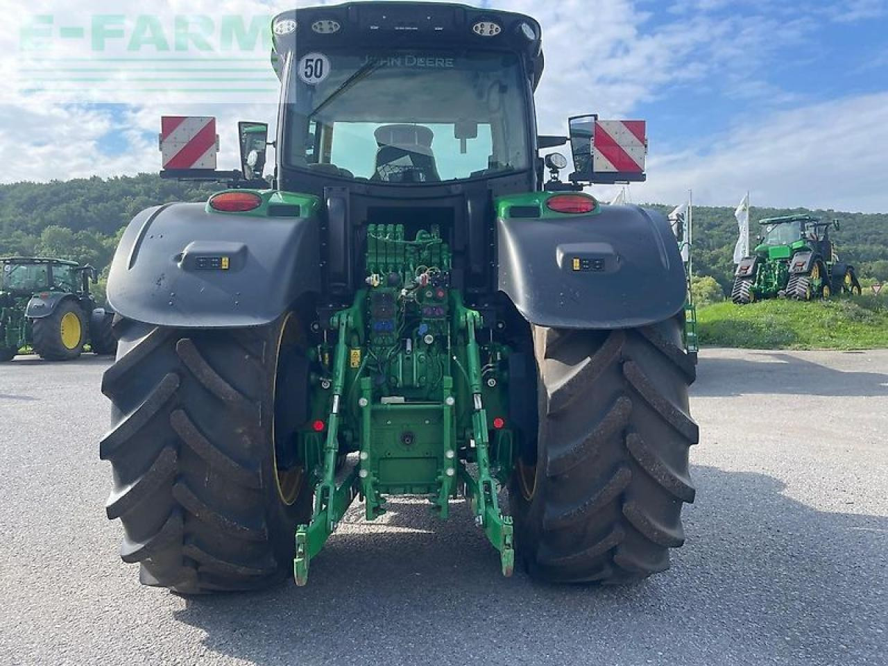 John Deere 6r250 / 6r 250 - Трактор: снимка 5 John Deere 6r250 / 6r 250 - Трактор: снимка 5