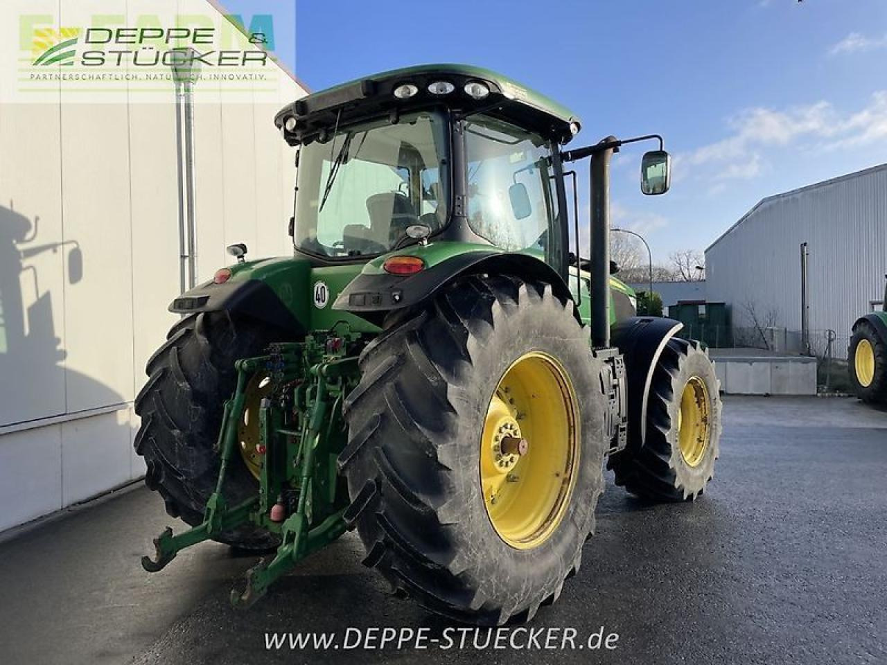 John Deere 7215r mit zwillingsrädern - Трактор: снимка 5 John Deere 7215r mit zwillingsrädern - Трактор: снимка 5