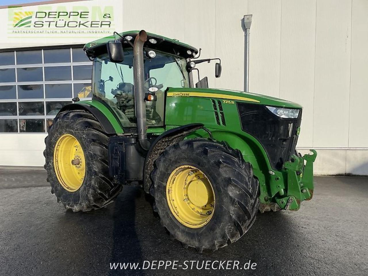 John Deere 7215r mit zwillingsrädern - Трактор: снимка 3 John Deere 7215r mit zwillingsrädern - Трактор: снимка 3