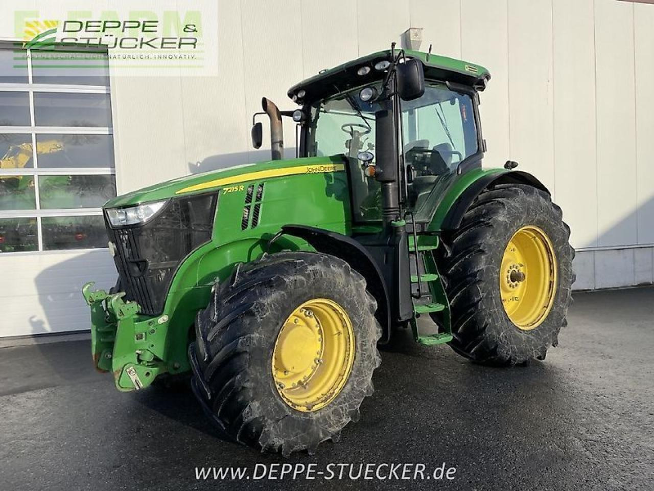 John Deere 7215r mit zwillingsrädern - Трактор: снимка 1 John Deere 7215r mit zwillingsrädern - Трактор: снимка 1