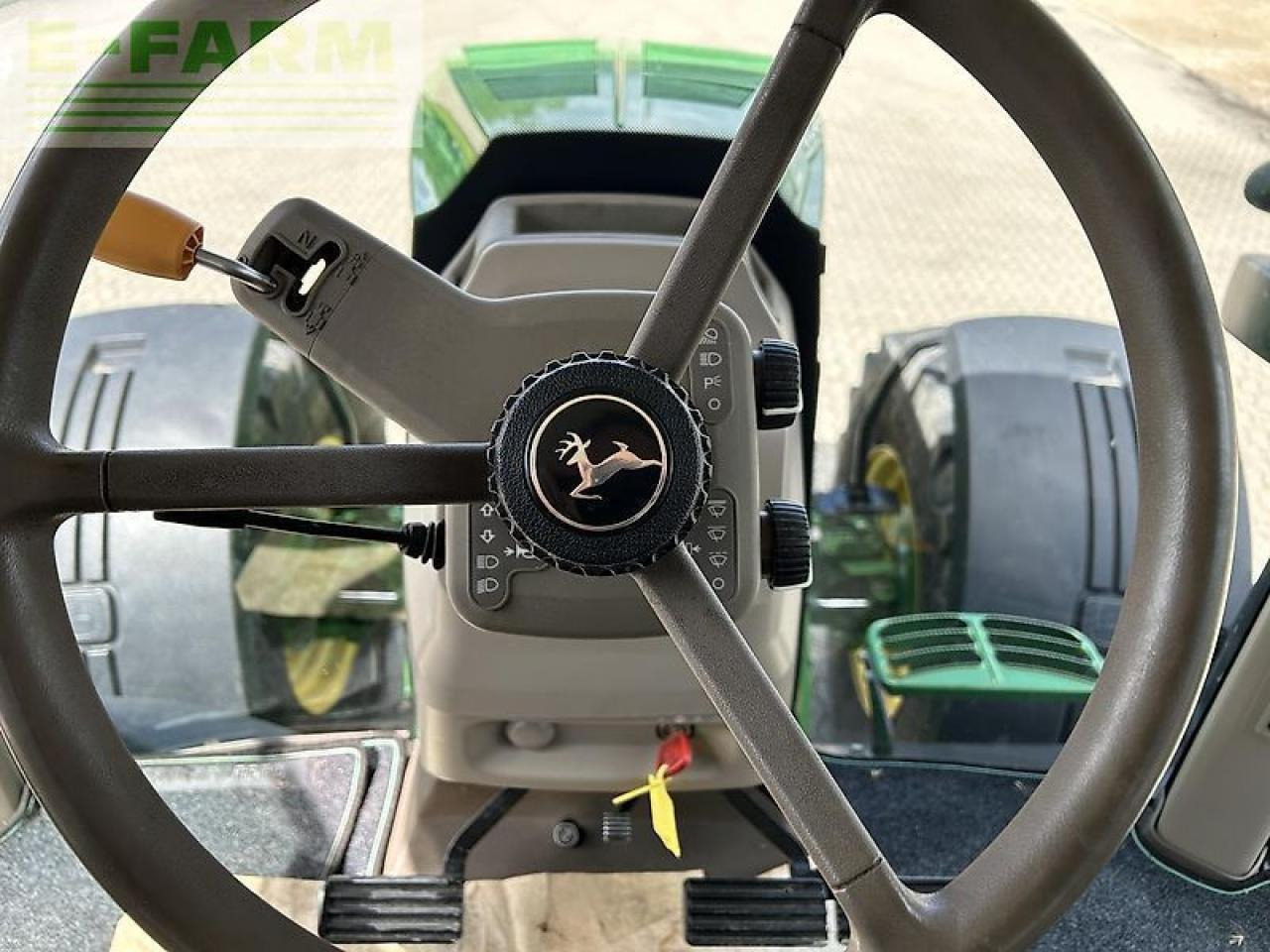 John Deere 7230r - Трактор: снимка 5 John Deere 7230r - Трактор: снимка 5