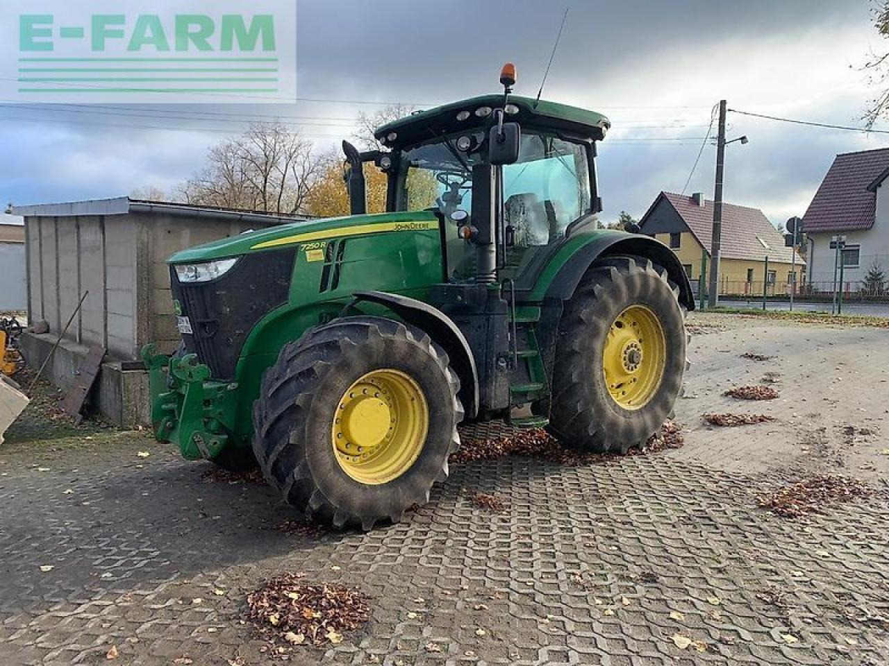 John Deere 7250r - Трактор: снимка 3 John Deere 7250r - Трактор: снимка 3