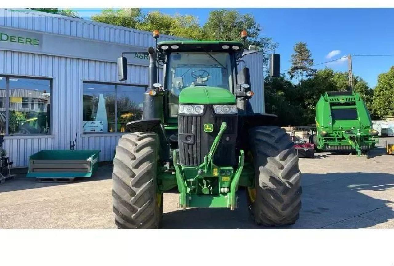 John Deere 7270r - Трактор: снимка 3 John Deere 7270r - Трактор: снимка 3