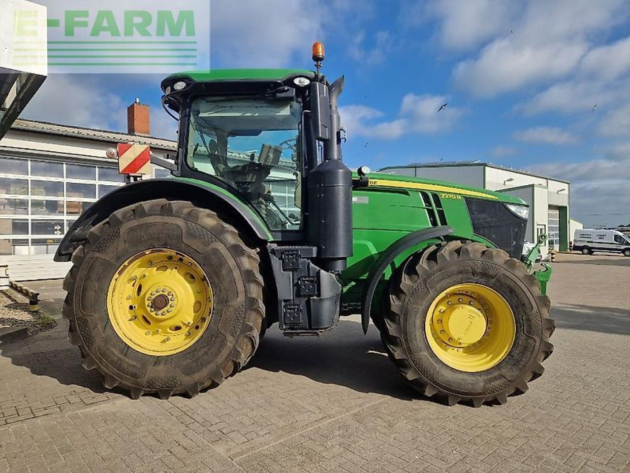 Трактор John Deere 7270r my18 ap 50: снимка 7