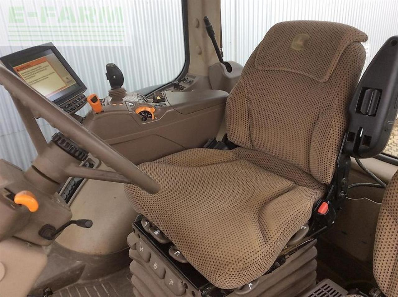 Трактор John Deere 7310 r: снимка 13