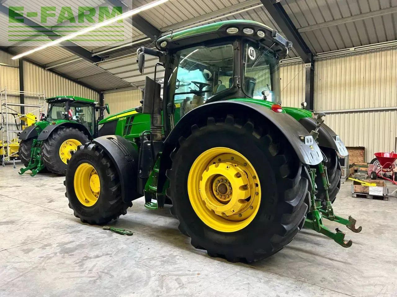 John Deere 7310r - Трактор: снимка 3 John Deere 7310r - Трактор: снимка 3