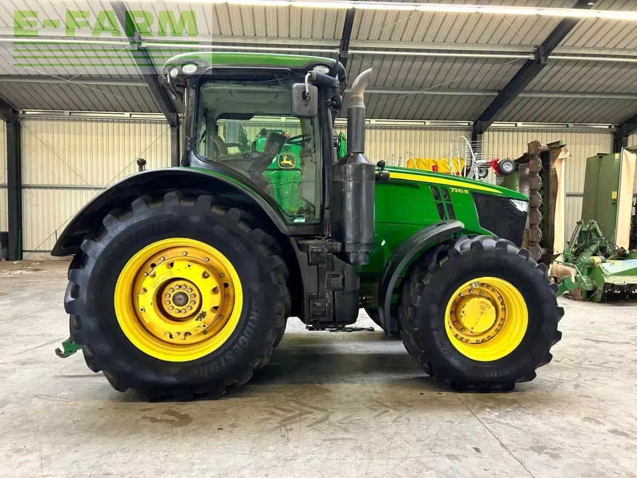 John Deere 7310r - Трактор: снимка 2 John Deere 7310r - Трактор: снимка 2
