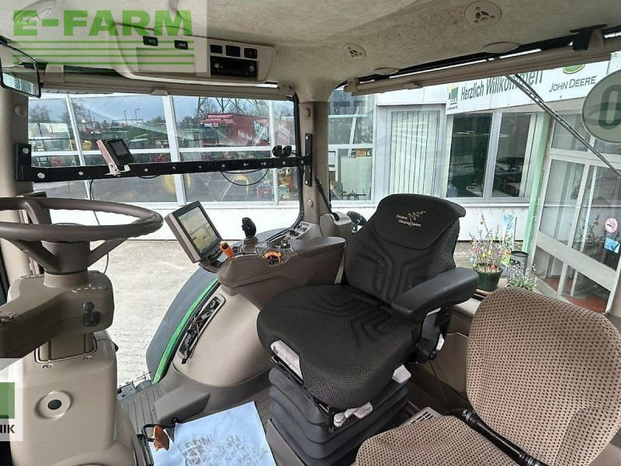 Трактор John Deere 7310r mit reifendruckregelanlage: снимка 9