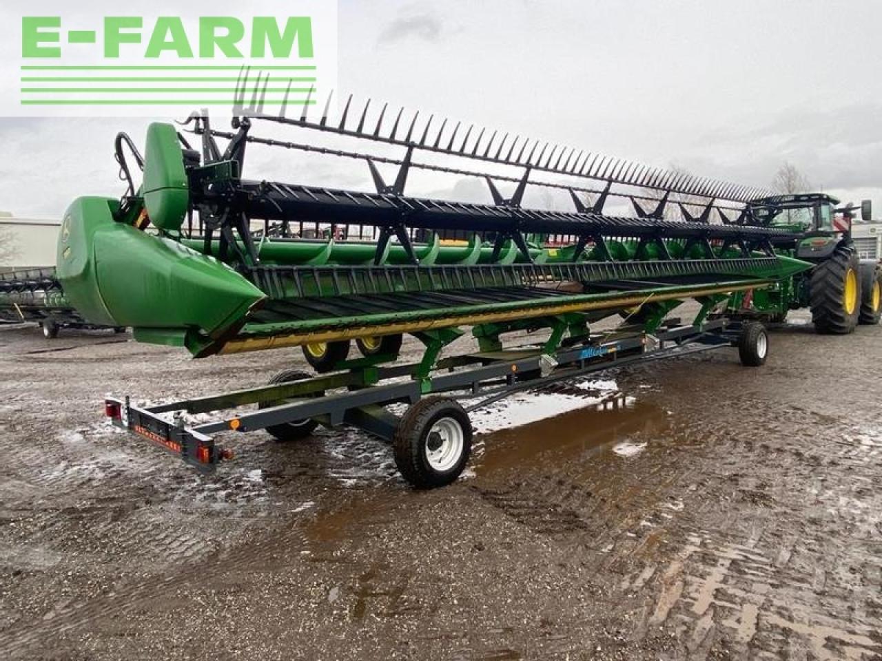 John Deere 735d (10,66m) - Хедер: снимка 3 John Deere 735d (10,66m) - Хедер: снимка 3