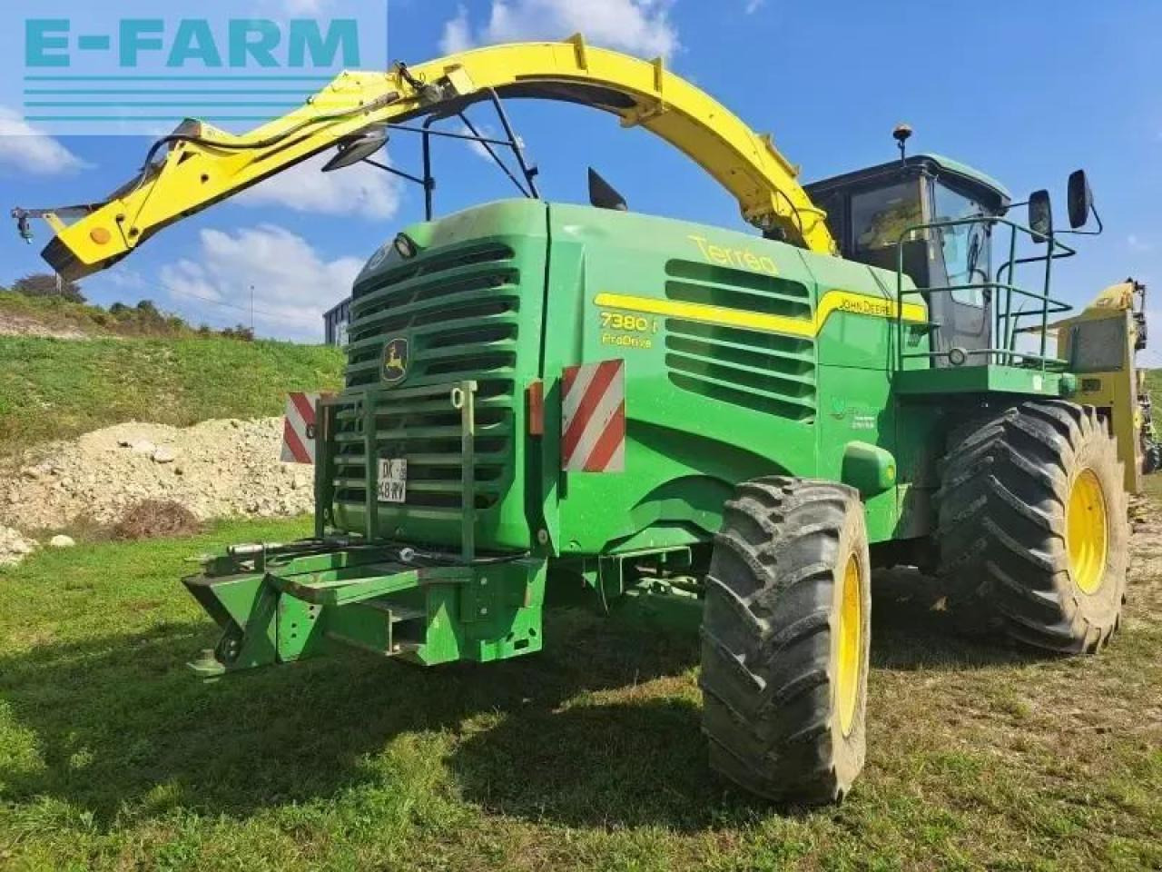 John Deere 7380 - Силажокомбайн: снимка 3 John Deere 7380 - Силажокомбайн: снимка 3