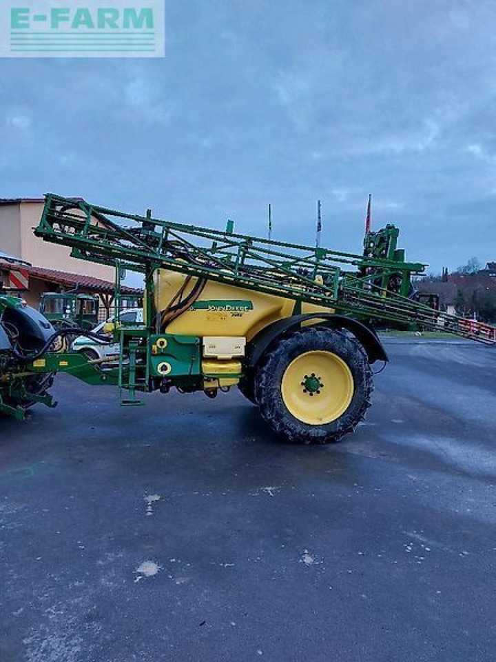John Deere 740i - Прикачна пръскачка: снимка 2 John Deere 740i - Прикачна пръскачка: снимка 2