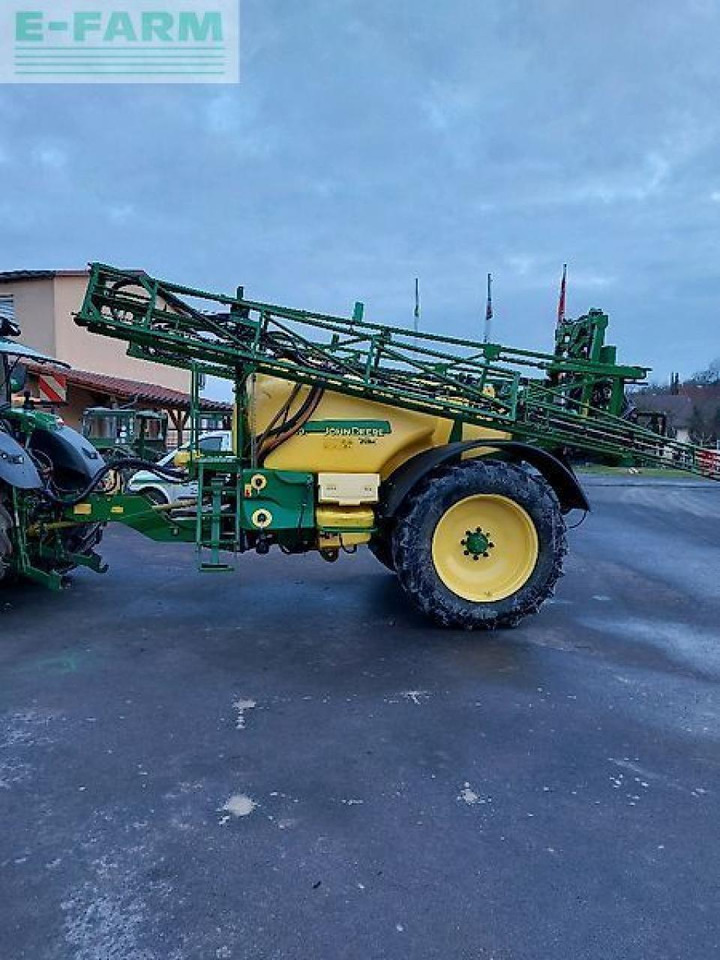 John Deere 740i - Прикачна пръскачка: снимка 3 John Deere 740i - Прикачна пръскачка: снимка 3