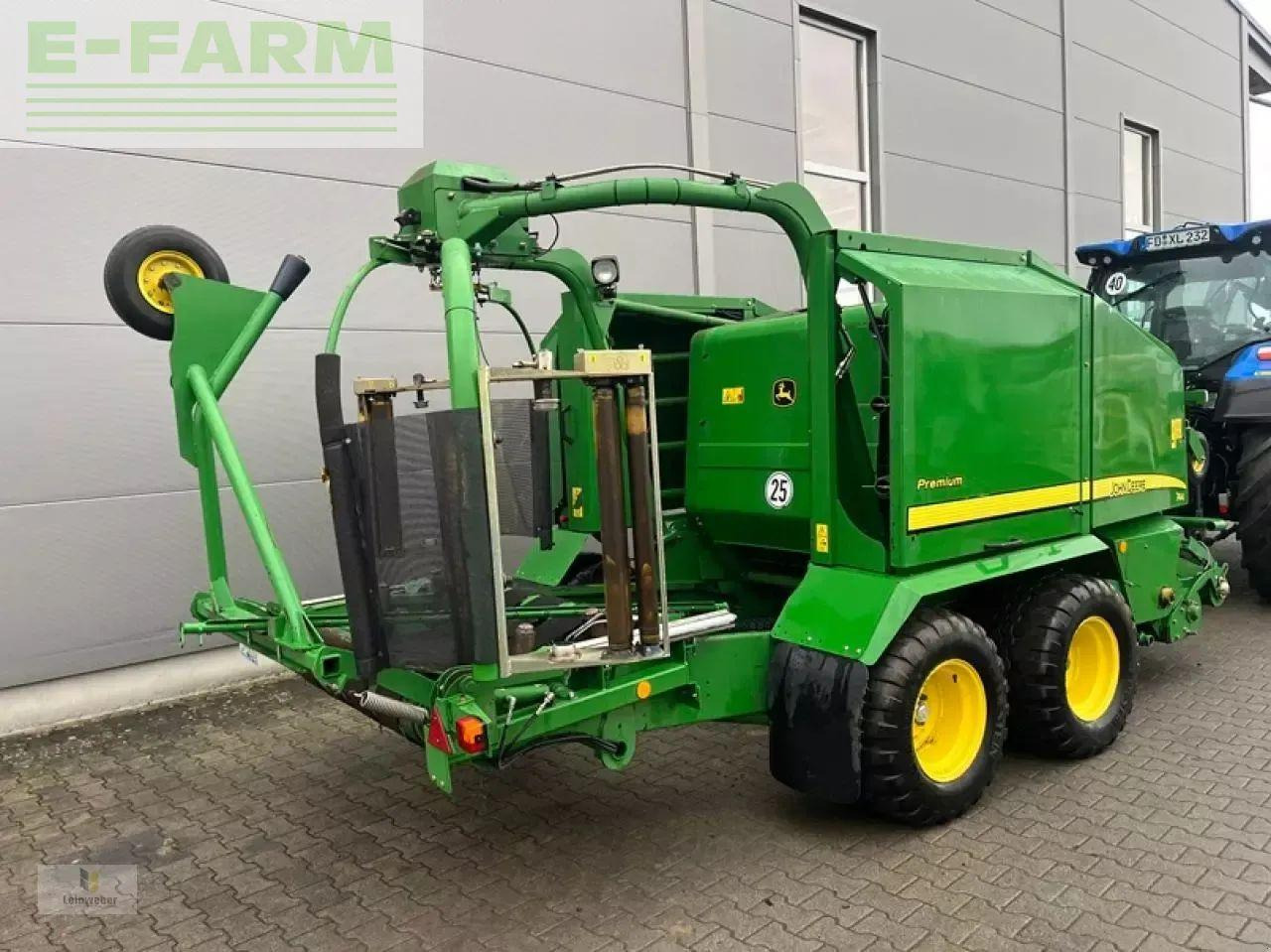 John Deere 744 premium - Сламопреса за квадратни бали: снимка 3 John Deere 744 premium - Сламопреса за квадратни бали: снимка 3