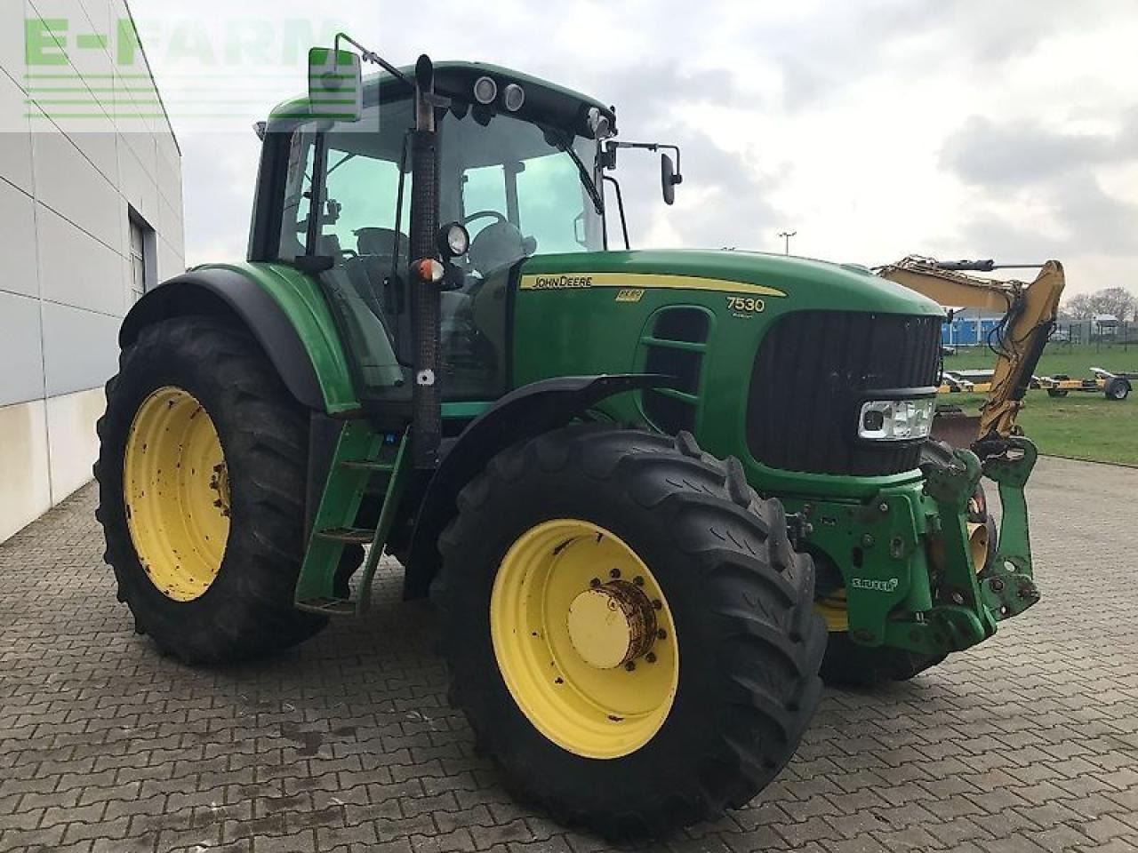 John Deere 7530 - Трактор: снимка 5 John Deere 7530 - Трактор: снимка 5
