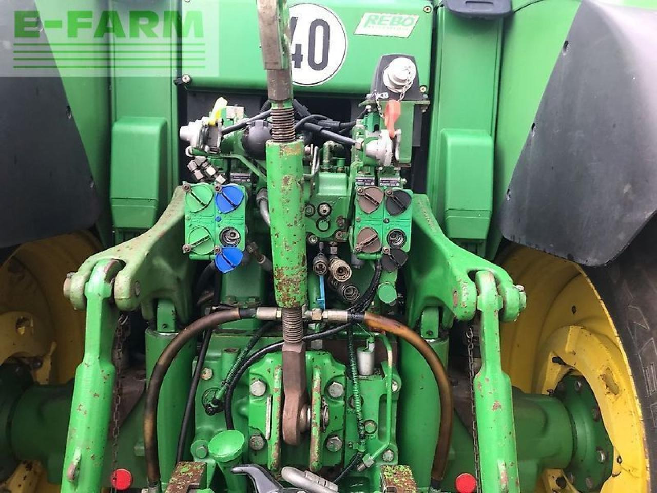 Трактор John Deere 7530: снимка 12