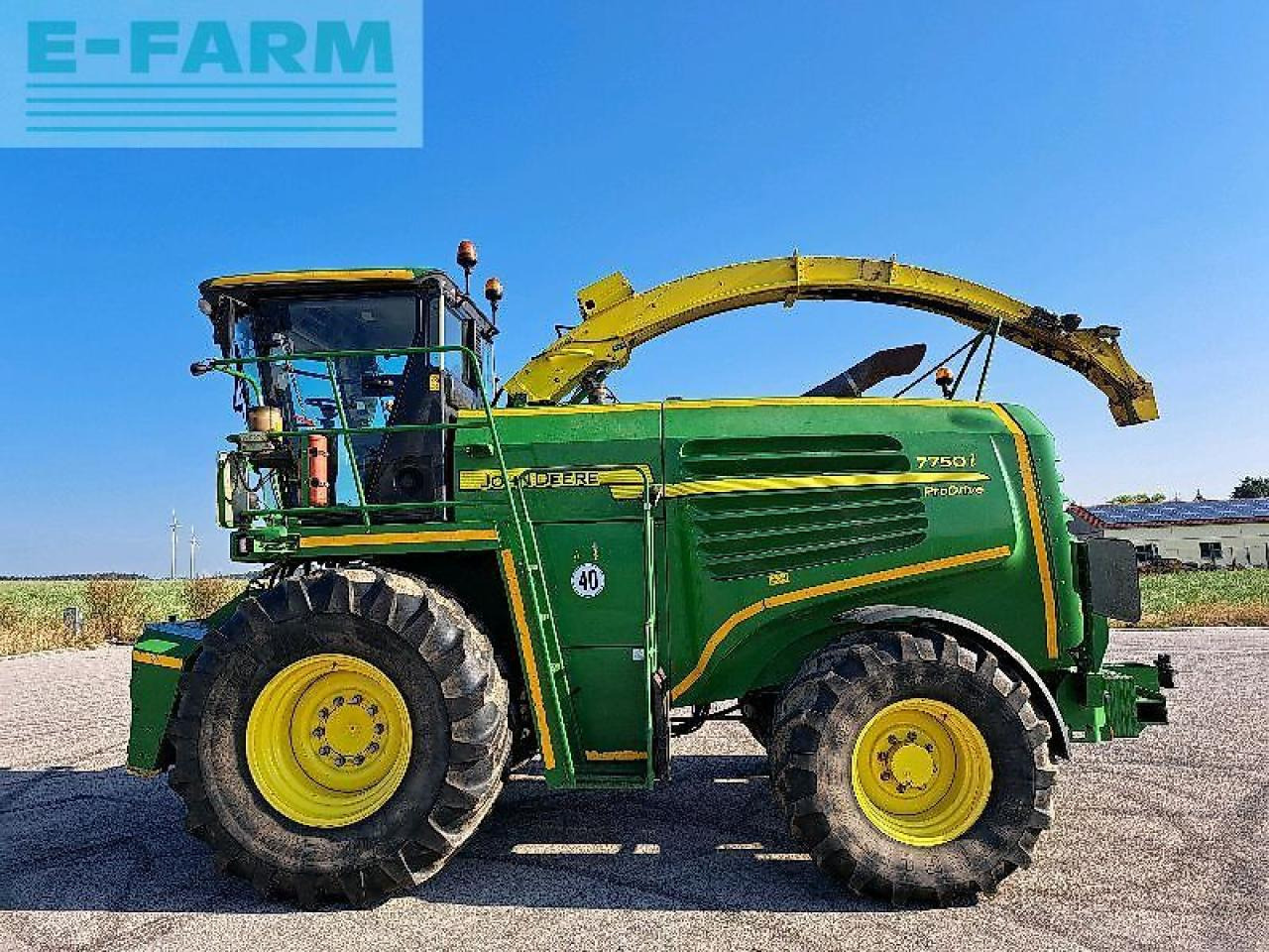 John Deere 7750 - Силажокомбайн: снимка 1 John Deere 7750 - Силажокомбайн: снимка 1