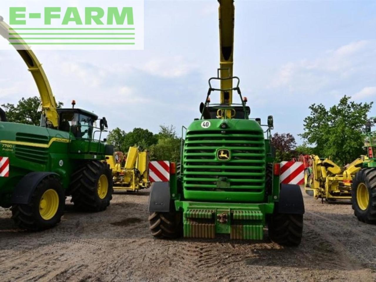 John Deere 7750i prodrive - Силажокомбайн: снимка 4 John Deere 7750i prodrive - Силажокомбайн: снимка 4