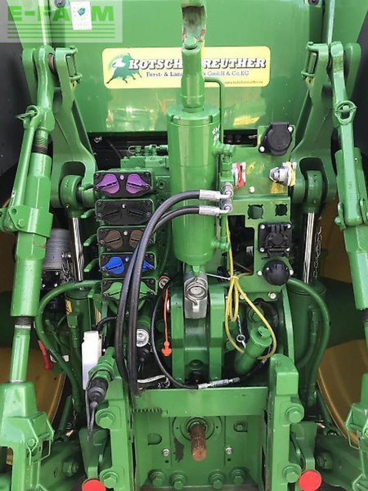 John Deere 7r 350 reaktive lenkung! - Трактор: снимка 4 John Deere 7r 350 reaktive lenkung! - Трактор: снимка 4