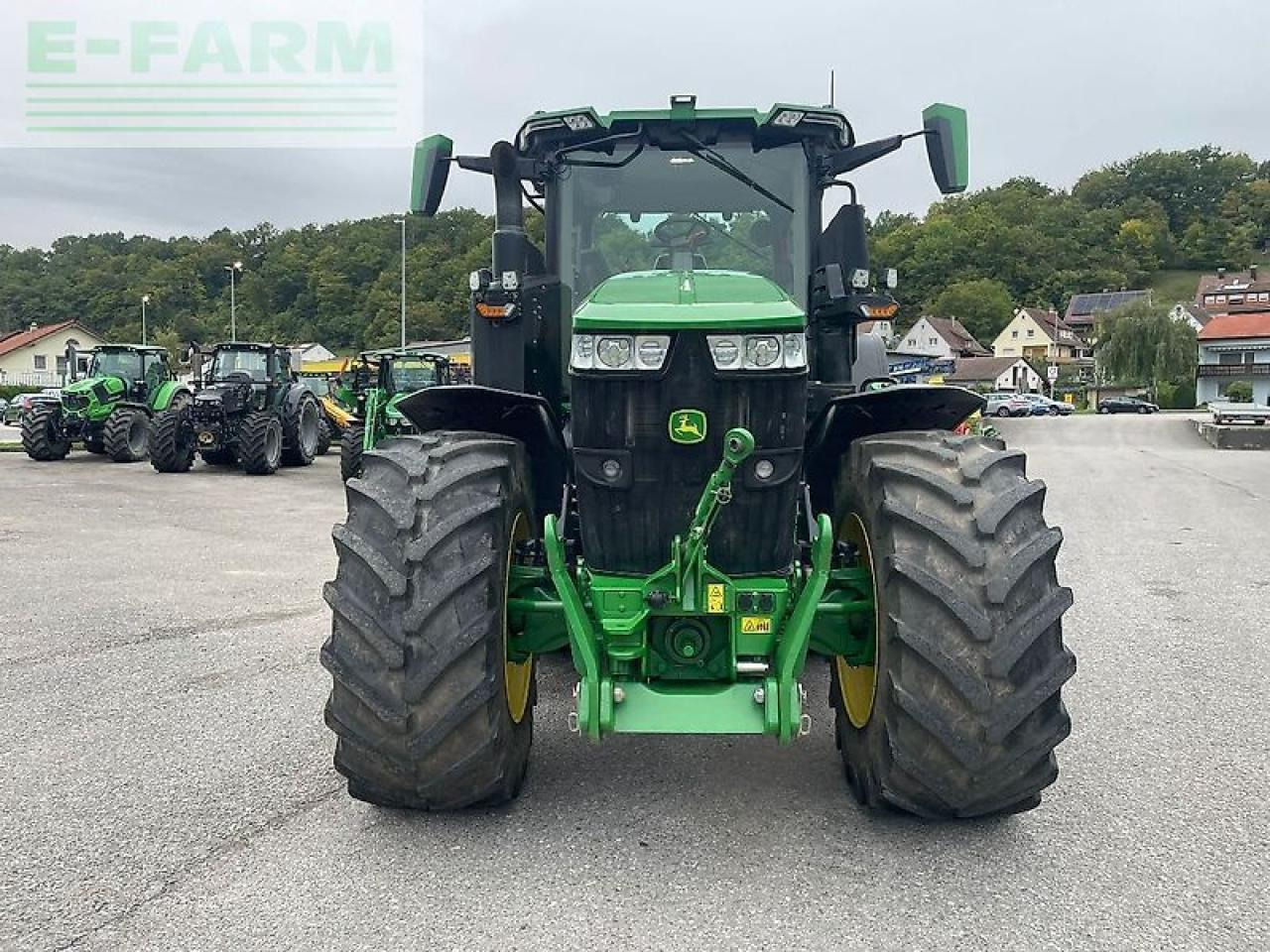 John Deere 7r330 / 7r 330 - Трактор: снимка 3 John Deere 7r330 / 7r 330 - Трактор: снимка 3