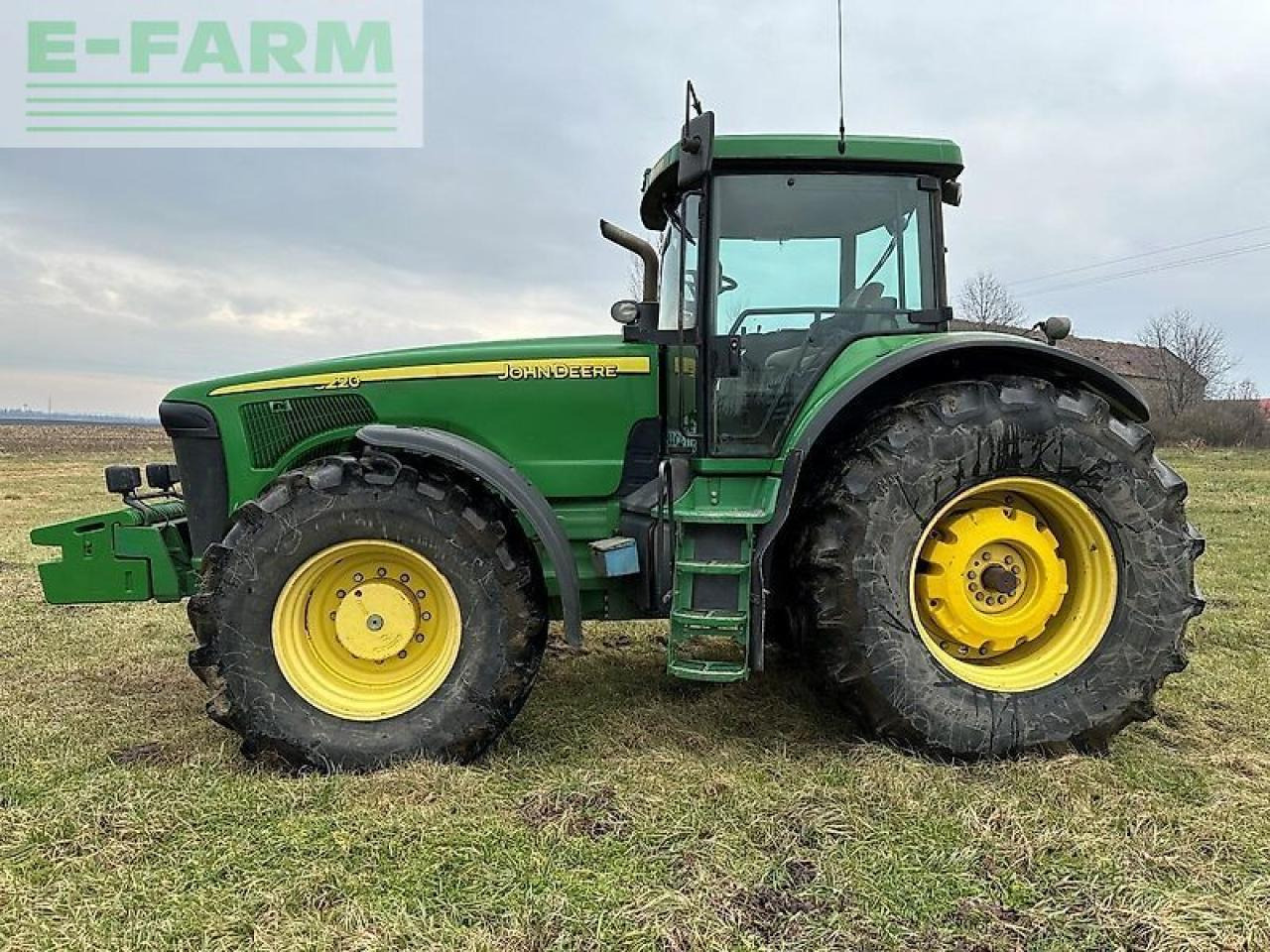 John Deere 8220 ils - Трактор: снимка 2 John Deere 8220 ils - Трактор: снимка 2