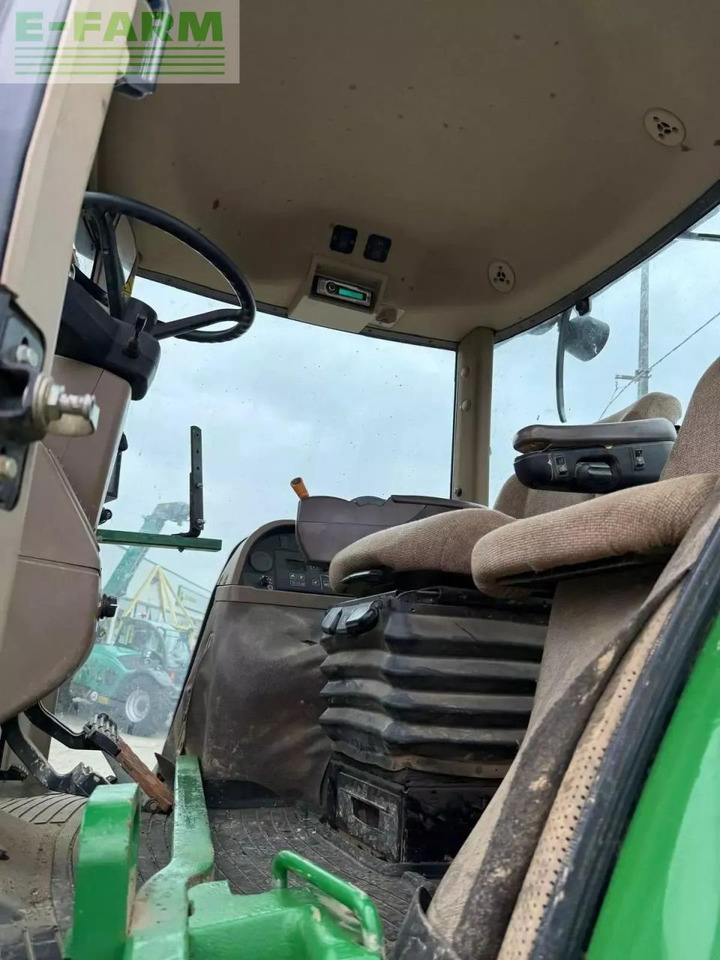 John Deere 8230 - Трактор: снимка 5 John Deere 8230 - Трактор: снимка 5