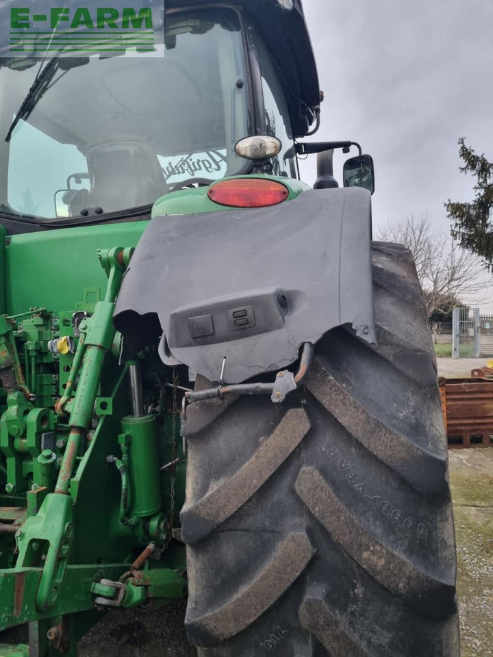 Трактор John Deere 8245 R: снимка 6