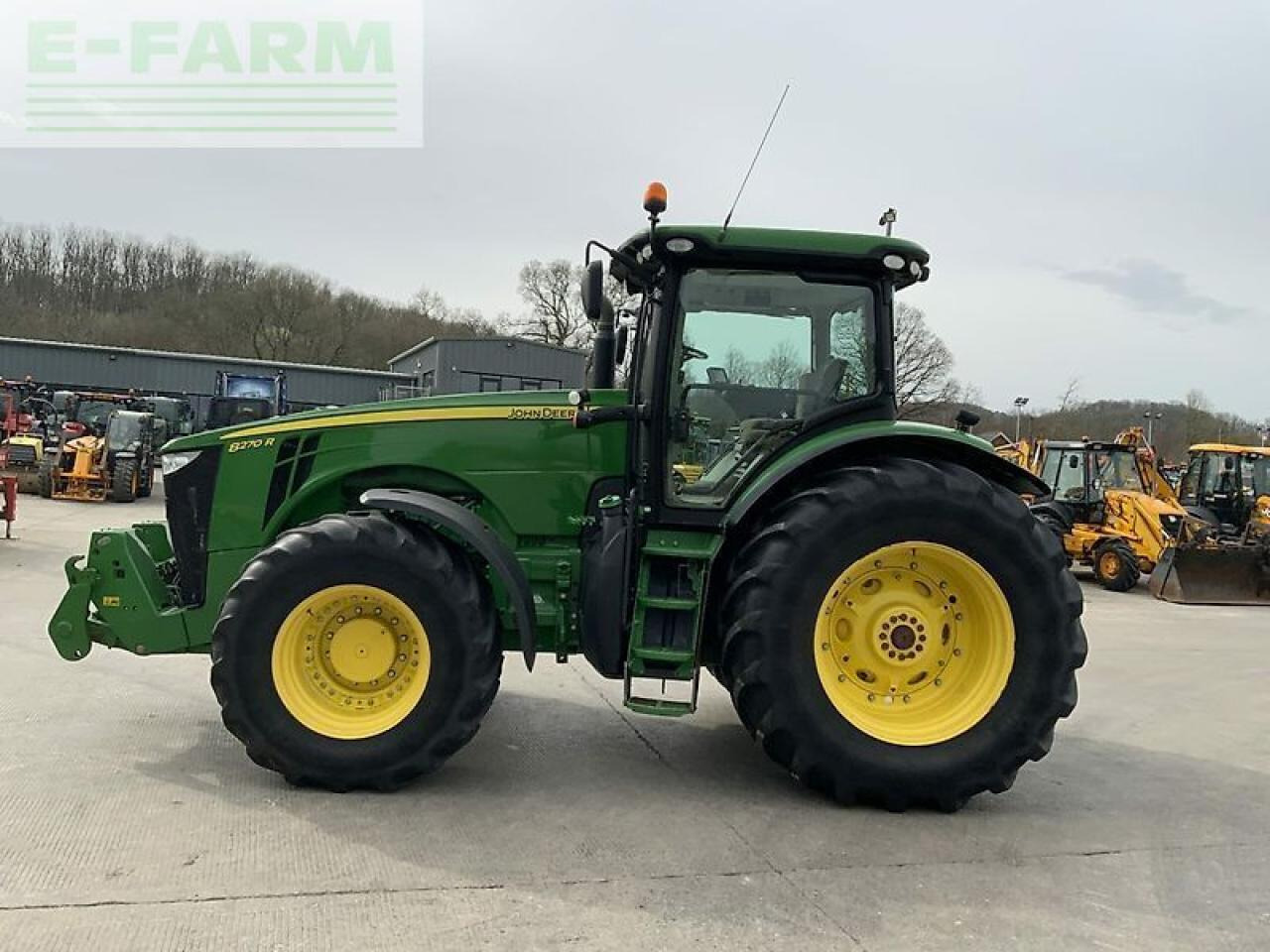 John Deere 8270r tractor (st21773) - Трактор: снимка 5 John Deere 8270r tractor (st21773) - Трактор: снимка 5