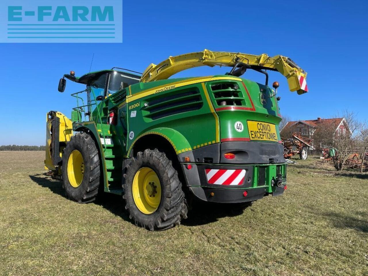 John Deere 8300 - Силажокомбайн: снимка 3 John Deere 8300 - Силажокомбайн: снимка 3