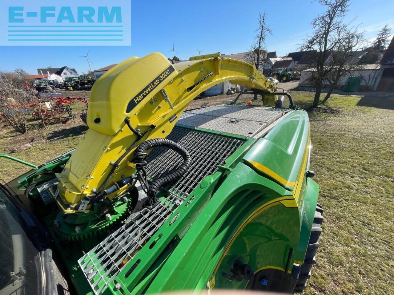 Силажокомбайн John Deere 8300: снимка 13