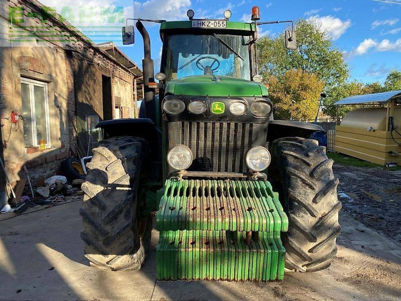 John Deere 8320 - Трактор: снимка 2 John Deere 8320 - Трактор: снимка 2