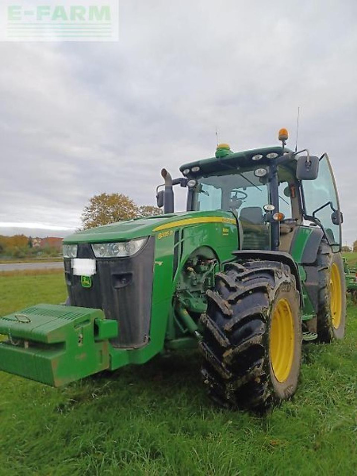 John Deere 8335r - Трактор: снимка 1 John Deere 8335r - Трактор: снимка 1