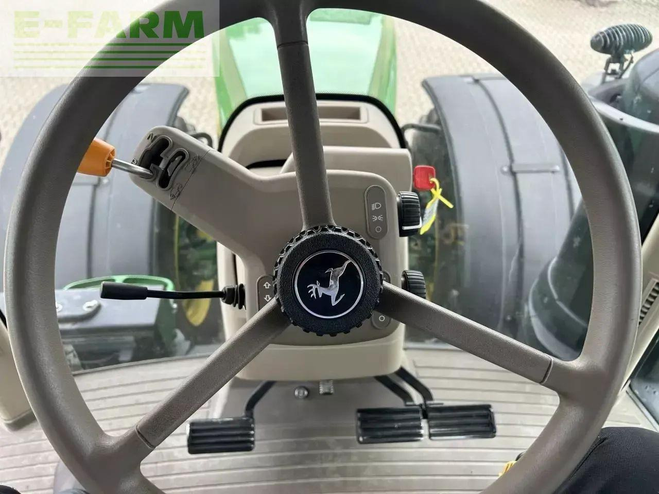 John Deere 8345r - Трактор: снимка 4 John Deere 8345r - Трактор: снимка 4