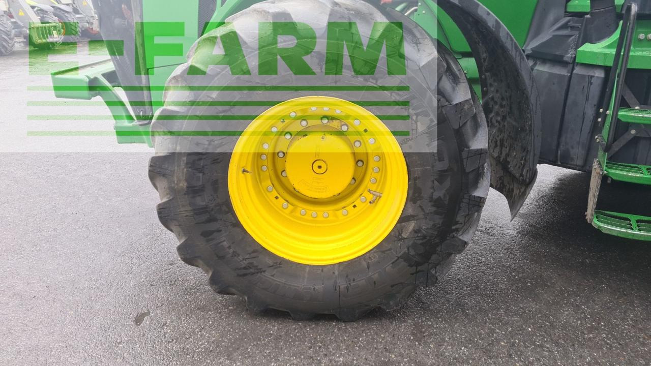 Трактор John Deere 8360 R: снимка 15 Трактор John Deere 8360 R: снимка 15