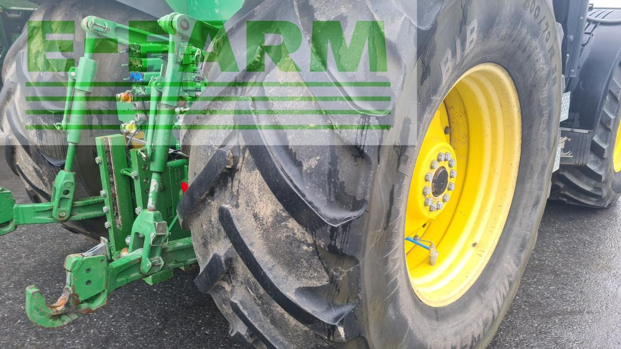 Трактор John Deere 8360 R: снимка 18 Трактор John Deere 8360 R: снимка 18