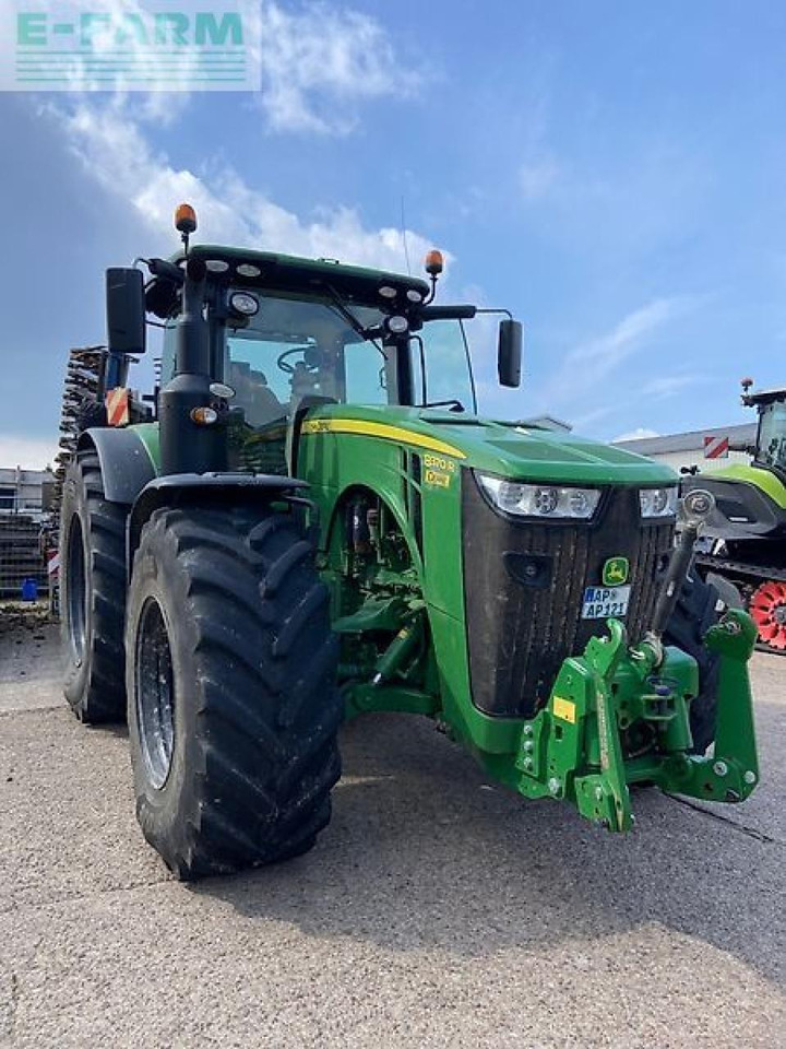John Deere 8370 r - Трактор: снимка 1 John Deere 8370 r - Трактор: снимка 1