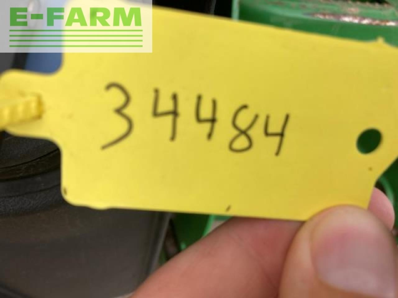 Трактор John Deere 8370r: снимка 14