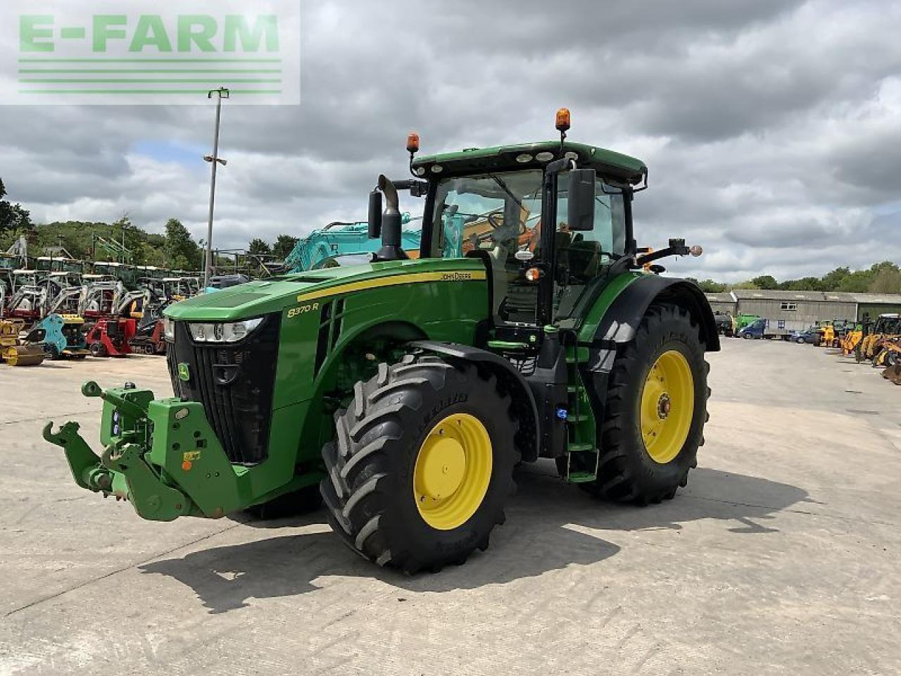 John Deere 8370r ultimate edition tractor (st23424) - Трактор: снимка 4 John Deere 8370r ultimate edition tractor (st23424) - Трактор: снимка 4
