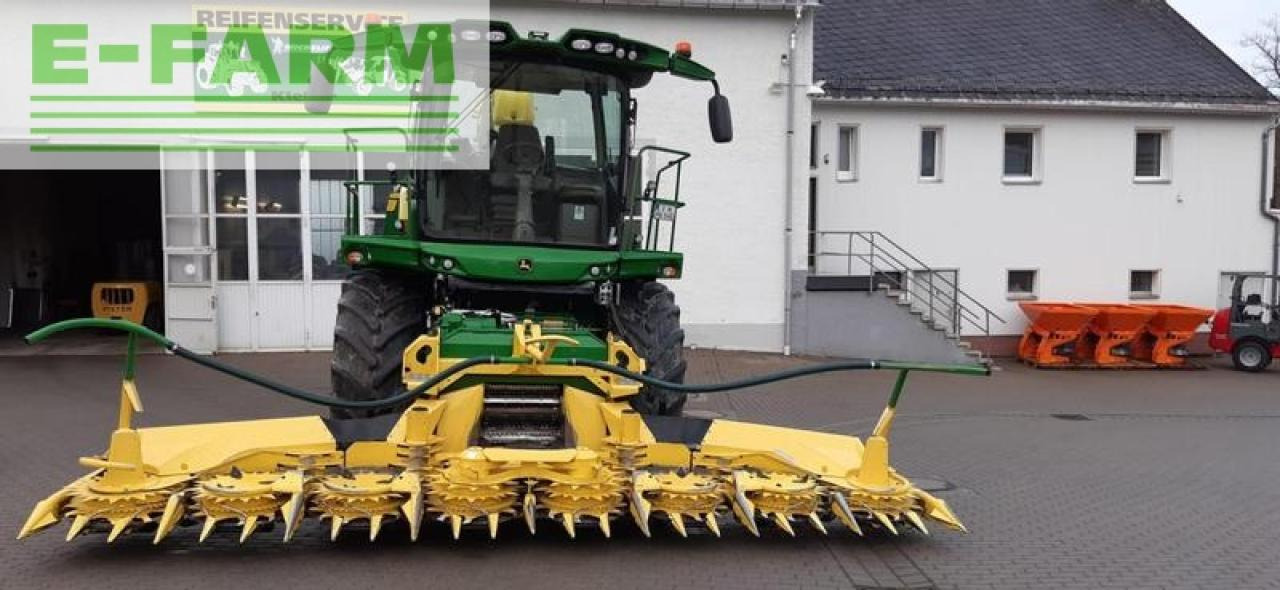 John Deere 8400 - Силажокомбайн: снимка 2 John Deere 8400 - Силажокомбайн: снимка 2