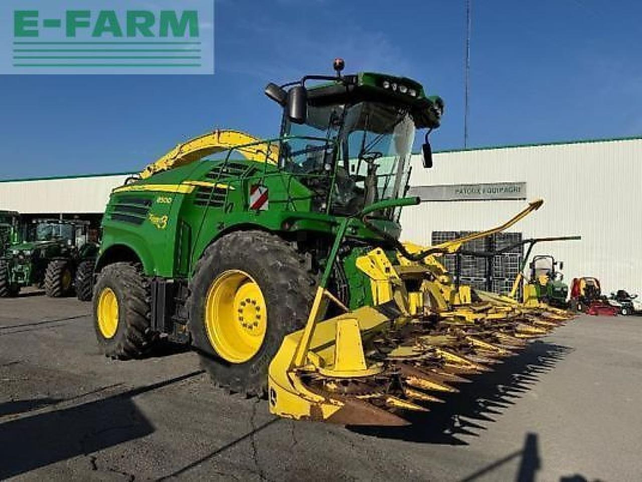 John Deere 8500 - Силажокомбайн: снимка 3 John Deere 8500 - Силажокомбайн: снимка 3