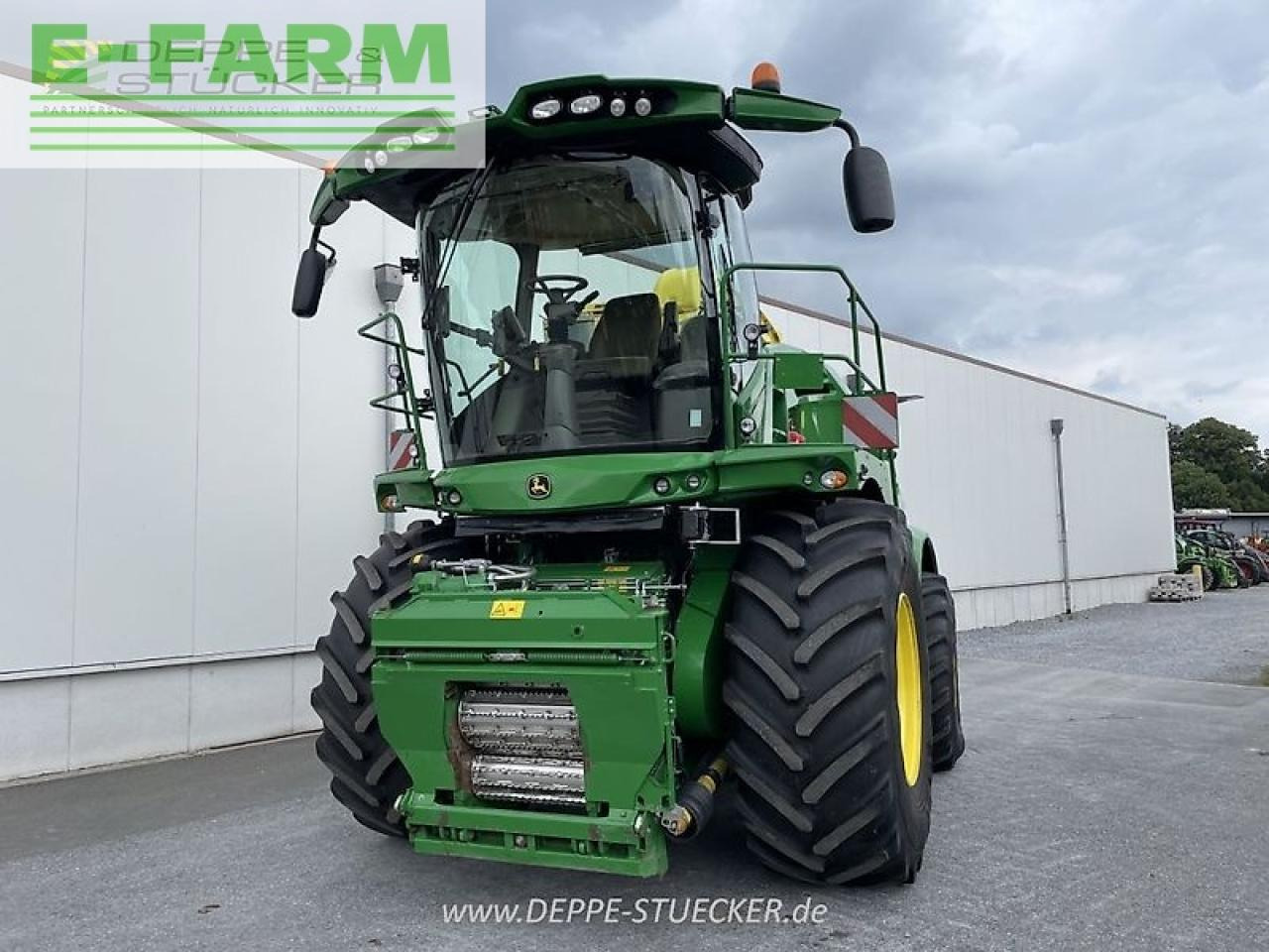 Силажокомбайн John Deere 8500i: снимка 15