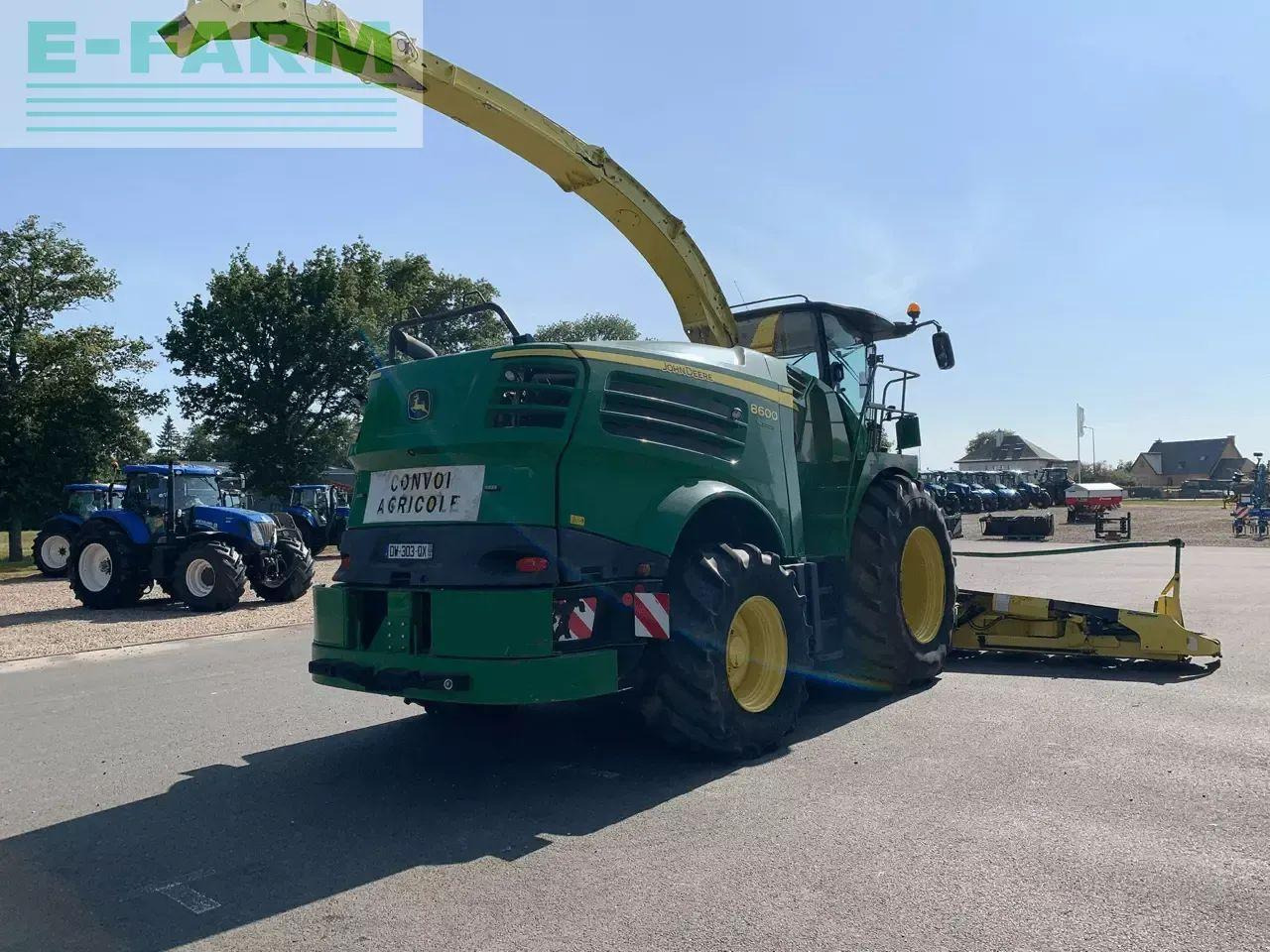 John Deere 8600 - Силажокомбайн: снимка 3 John Deere 8600 - Силажокомбайн: снимка 3