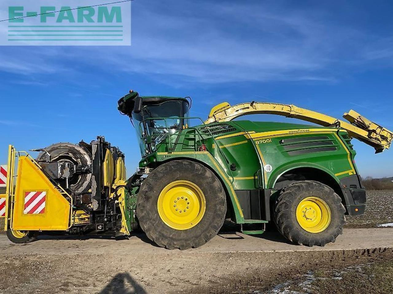 John Deere 8700i - Силажокомбайн: снимка 4 John Deere 8700i - Силажокомбайн: снимка 4
