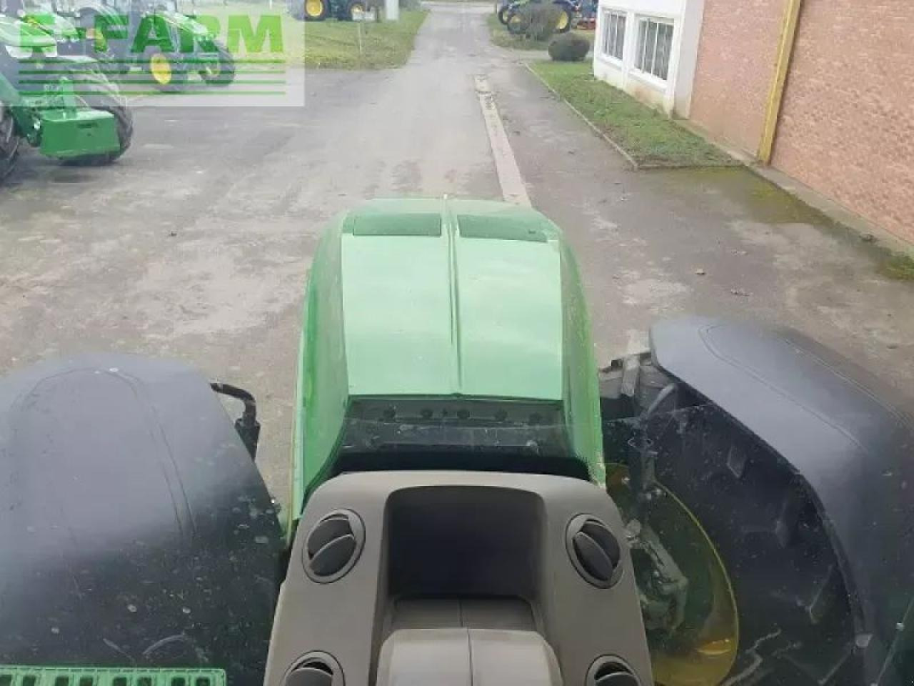 John Deere 8r 340 - Трактор: снимка 4 John Deere 8r 340 - Трактор: снимка 4