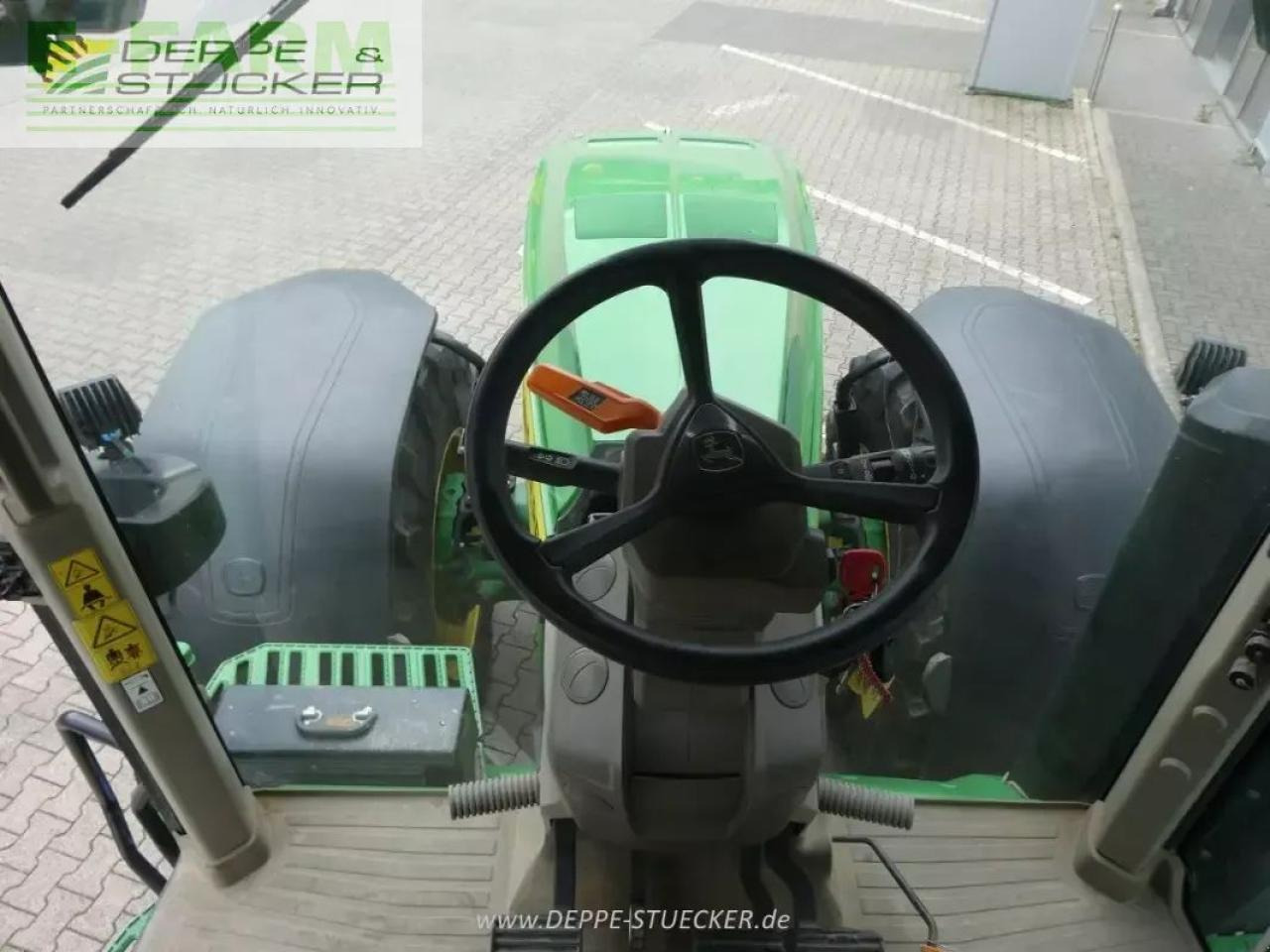 Трактор John Deere 8r 370: снимка 25