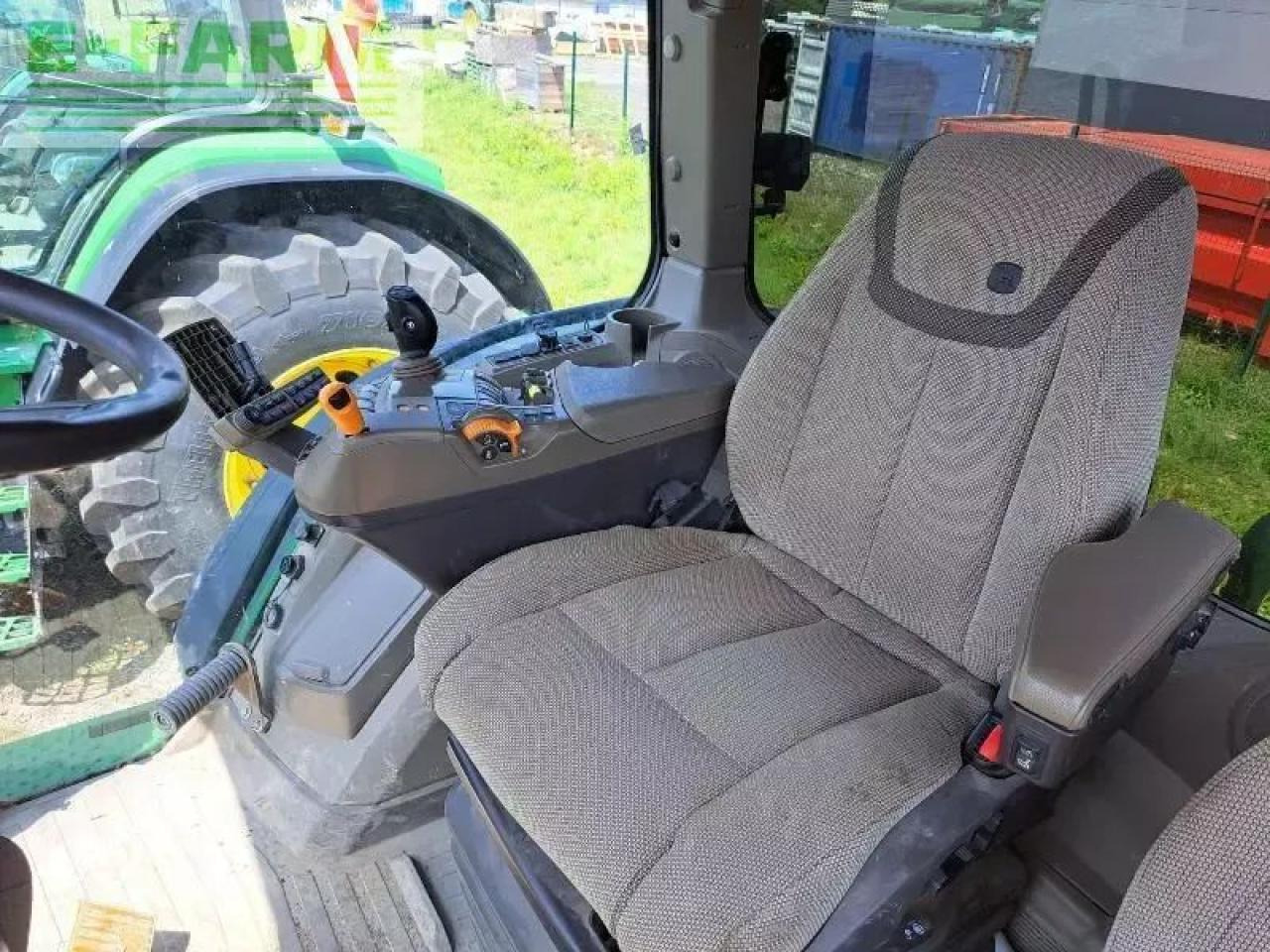 John Deere 8r 410 - Трактор: снимка 5 John Deere 8r 410 - Трактор: снимка 5