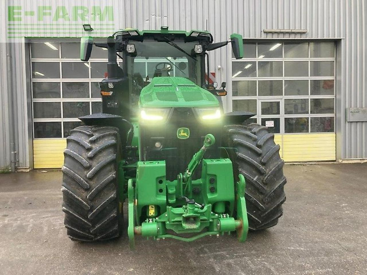 John Deere 8r370 / 8r 370 - Трактор: снимка 3 John Deere 8r370 / 8r 370 - Трактор: снимка 3