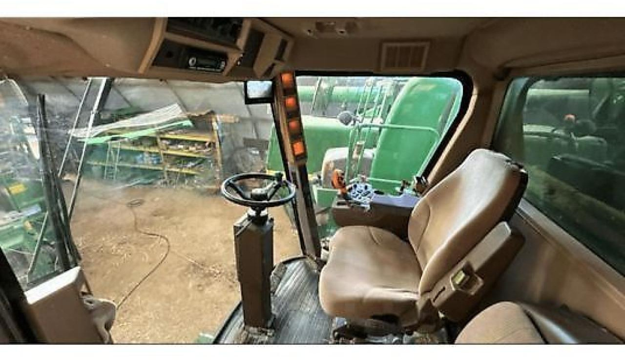 John Deere 9580wts - Зърнокомбайн: снимка 4 John Deere 9580wts - Зърнокомбайн: снимка 4