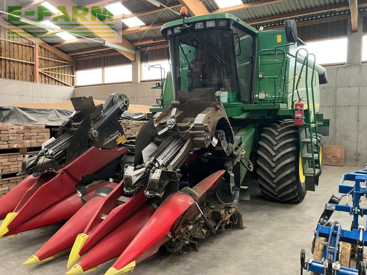 John Deere 9660 WTS - Зърнокомбайн: снимка 1 John Deere 9660 WTS - Зърнокомбайн: снимка 1