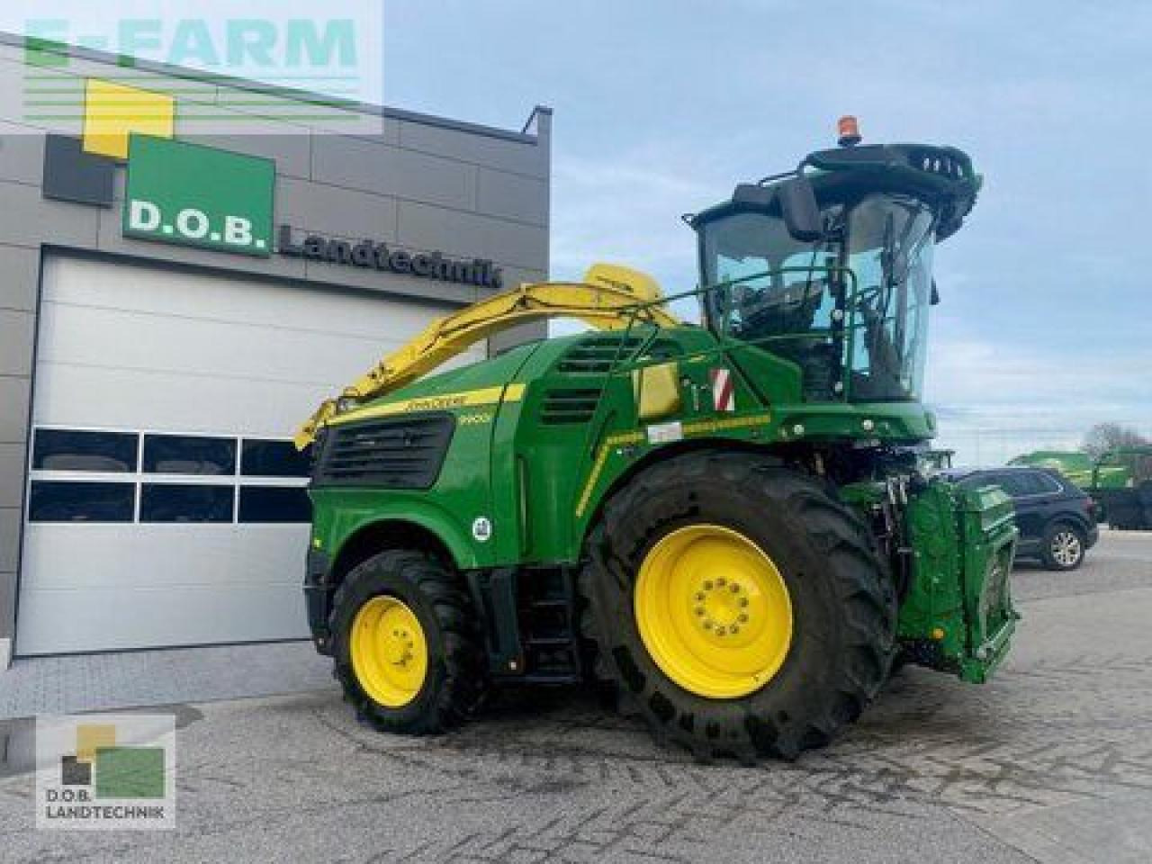 John Deere 9900 i - Силажокомбайн: снимка 1 John Deere 9900 i - Силажокомбайн: снимка 1